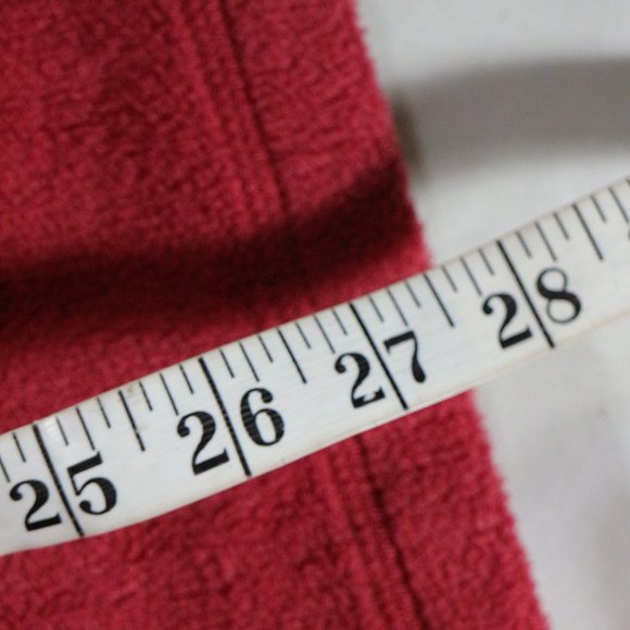 CROFT & BARROW Red Christmas Fleece Pullover Size Meduim - Picture 9 of 9